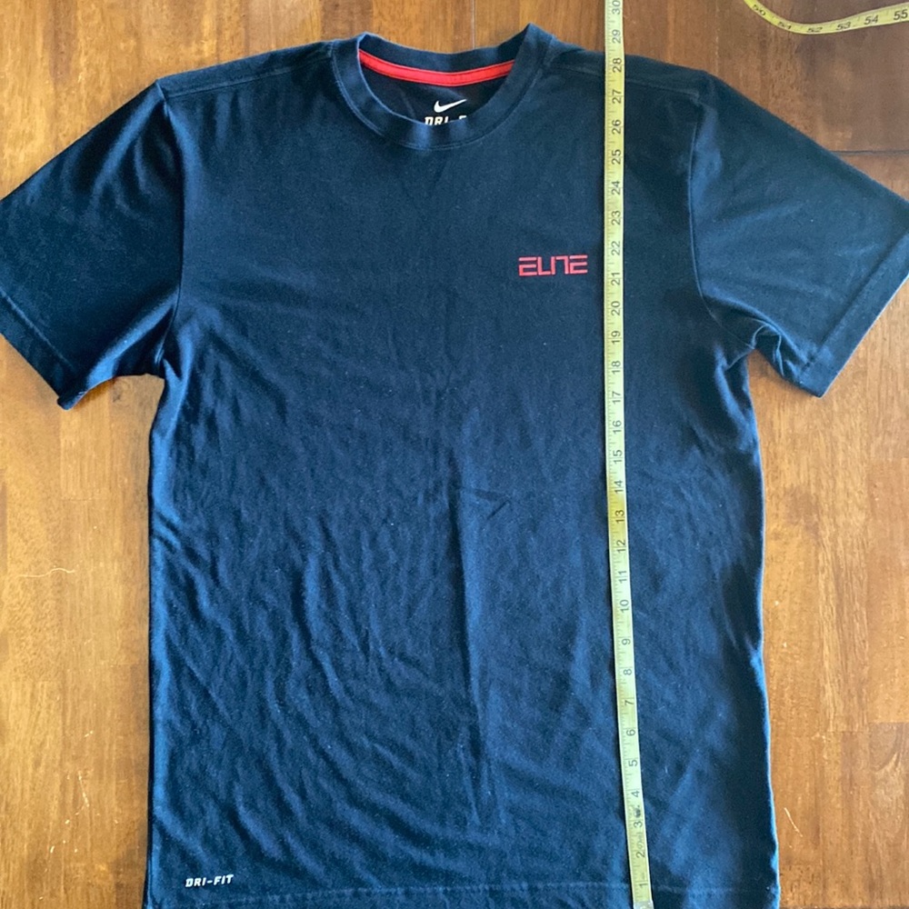 Mens Nike Dri-Fit tshirt